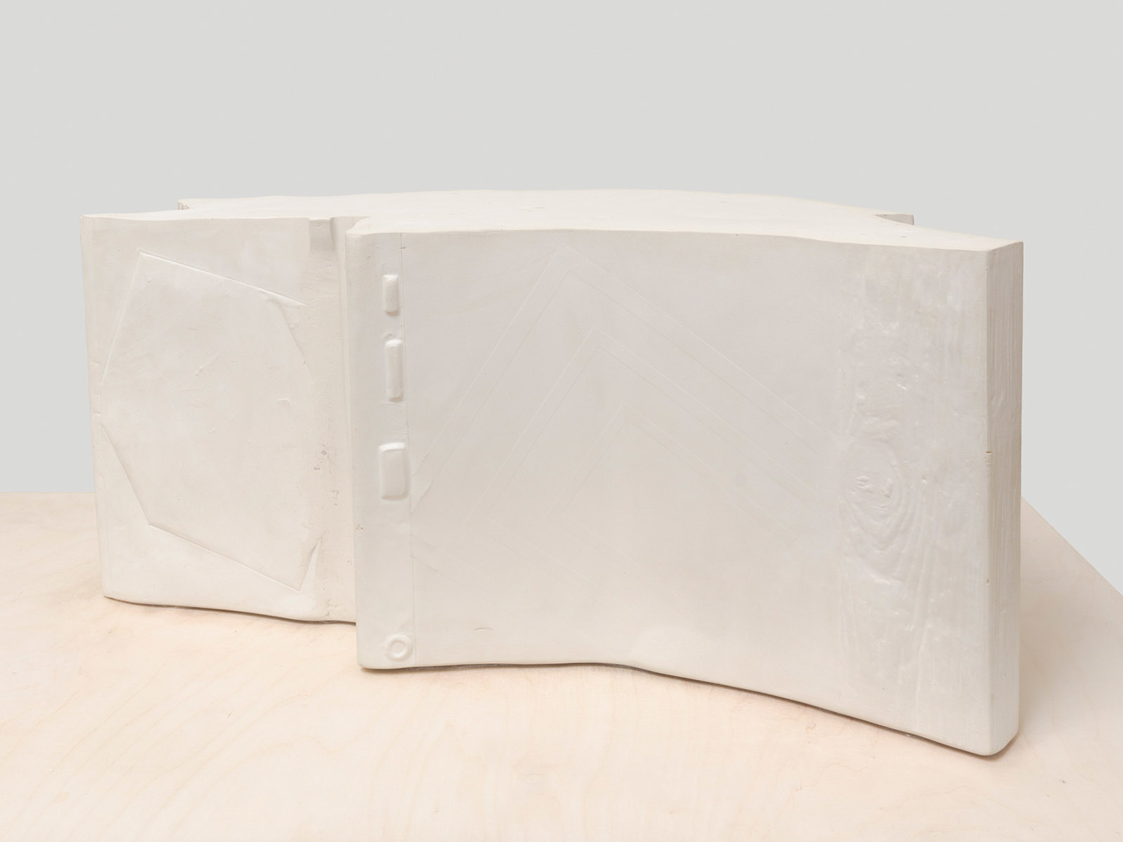 Documentation of the work 'Archive of Surfaces' by Dan Stockholm