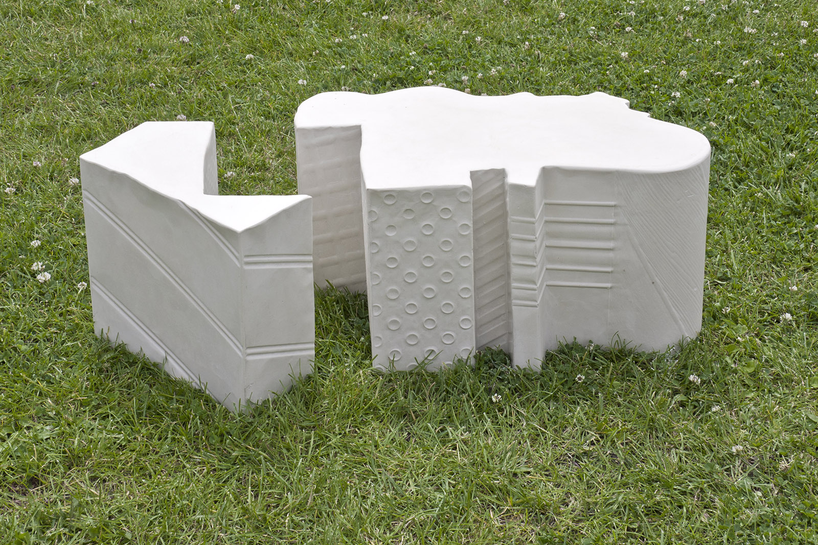 Documentation of the work 'Archive of Surfaces' by Dan Stockholm
