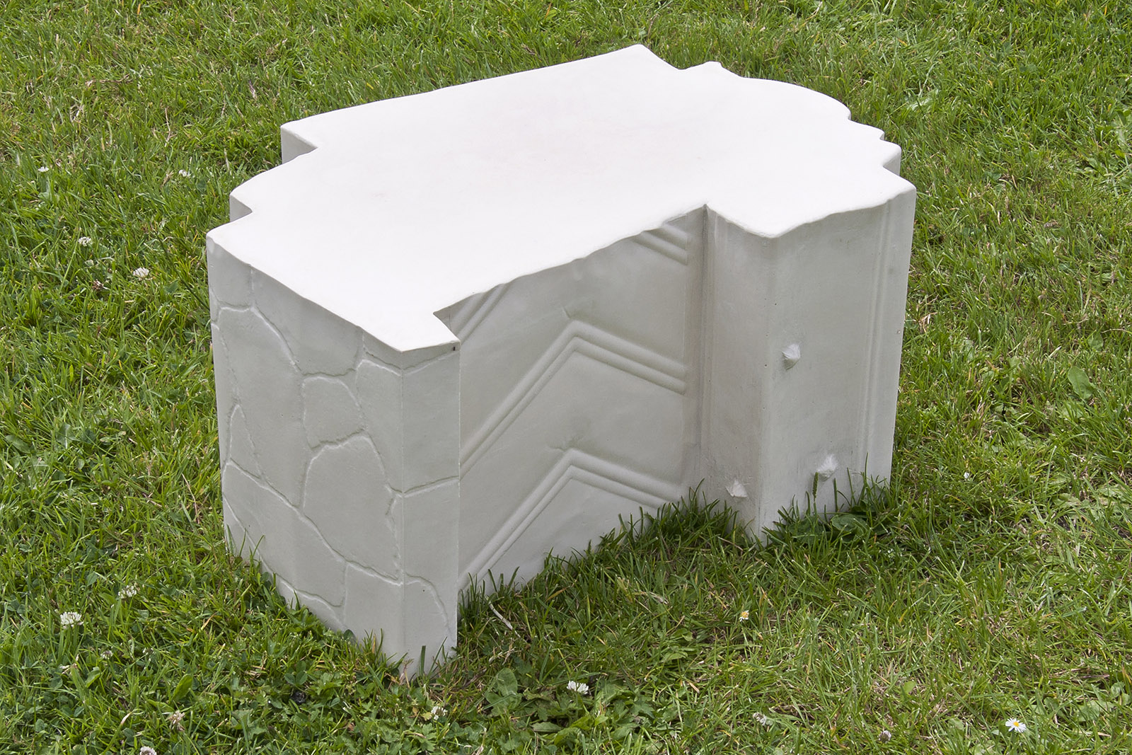 Documentation of the work 'Archive of Surfaces' by Dan Stockholm