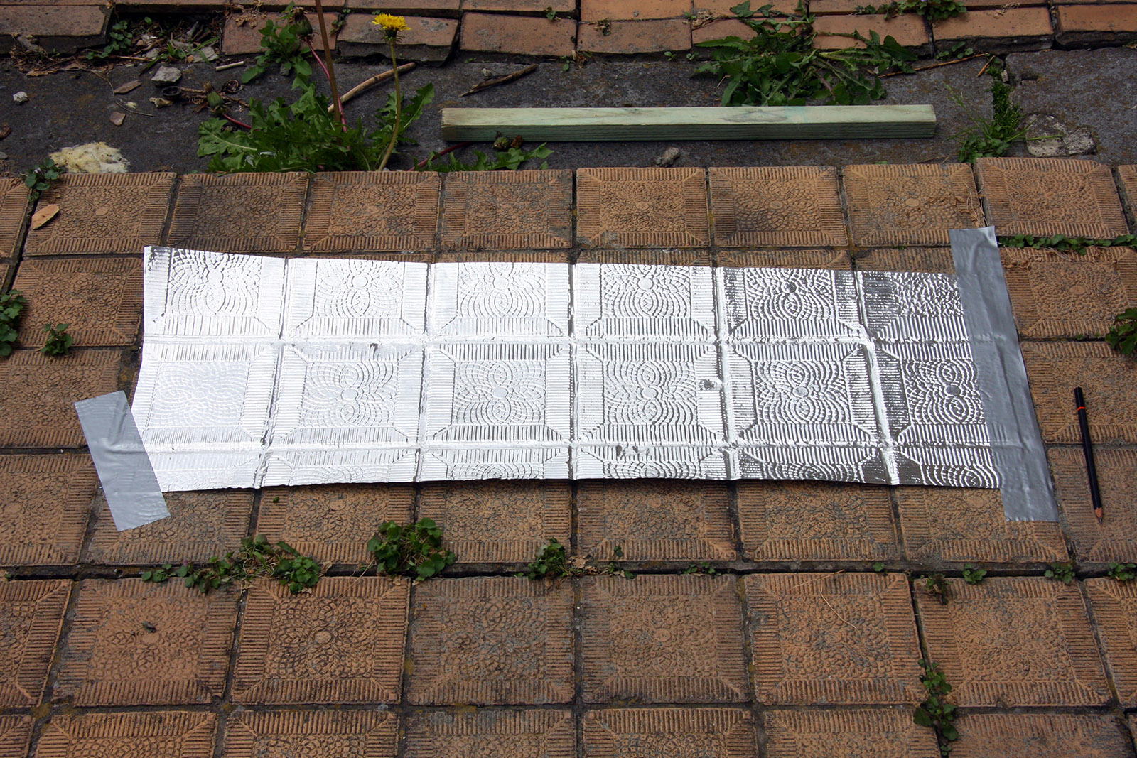 Creating the work 'Archive of Surfaces' by Dan Stockholm