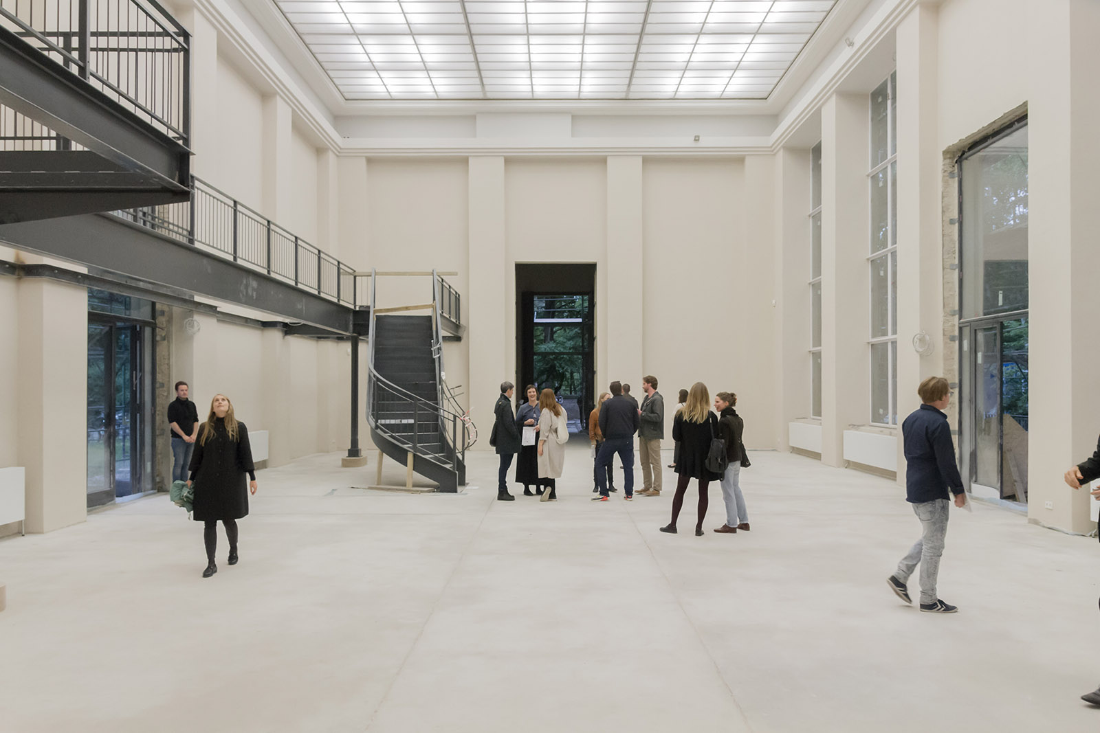 Documentation of the work 'Building Breathing' by Dan Stockholm