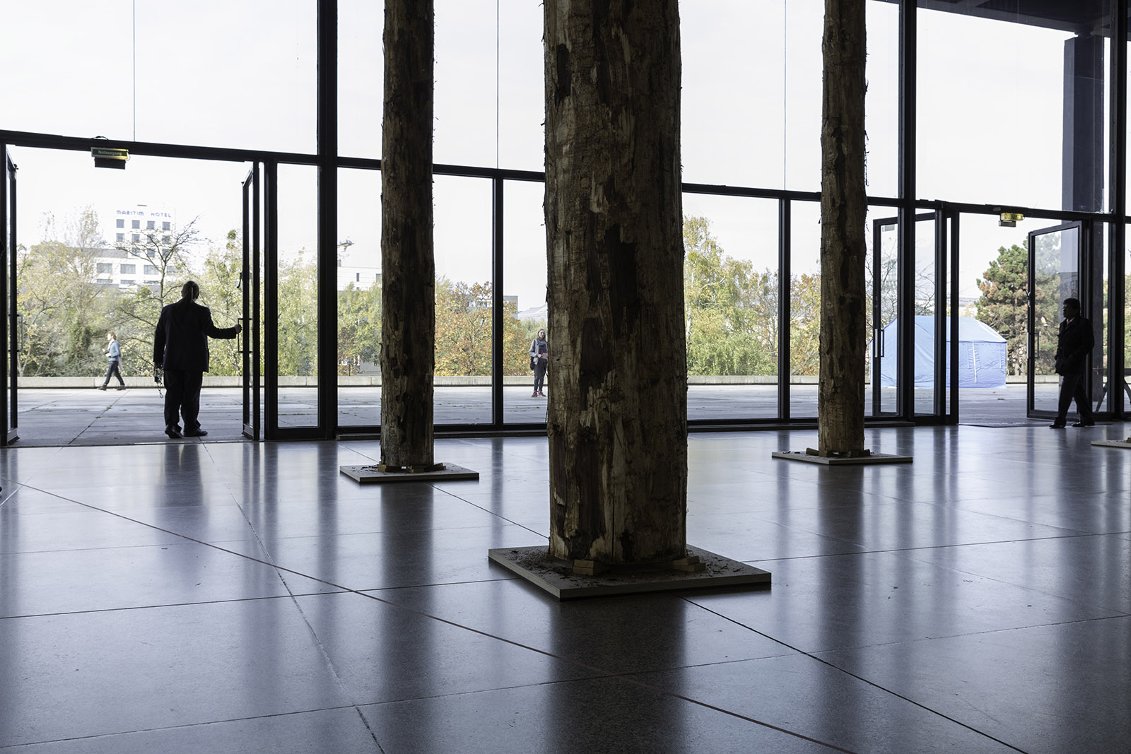 Documentation of the work 'Building Breathing' by Dan Stockholm