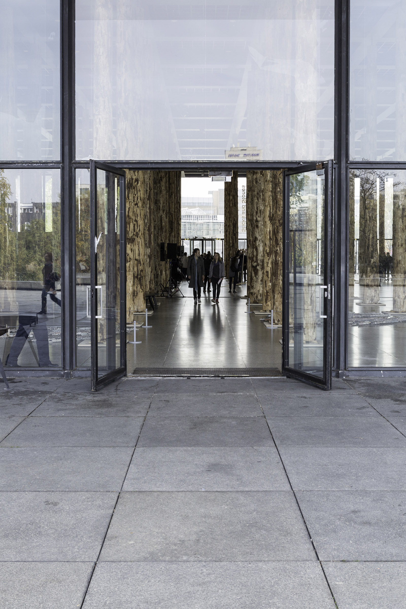 Documentation of the work 'Building Breathing' by Dan Stockholm